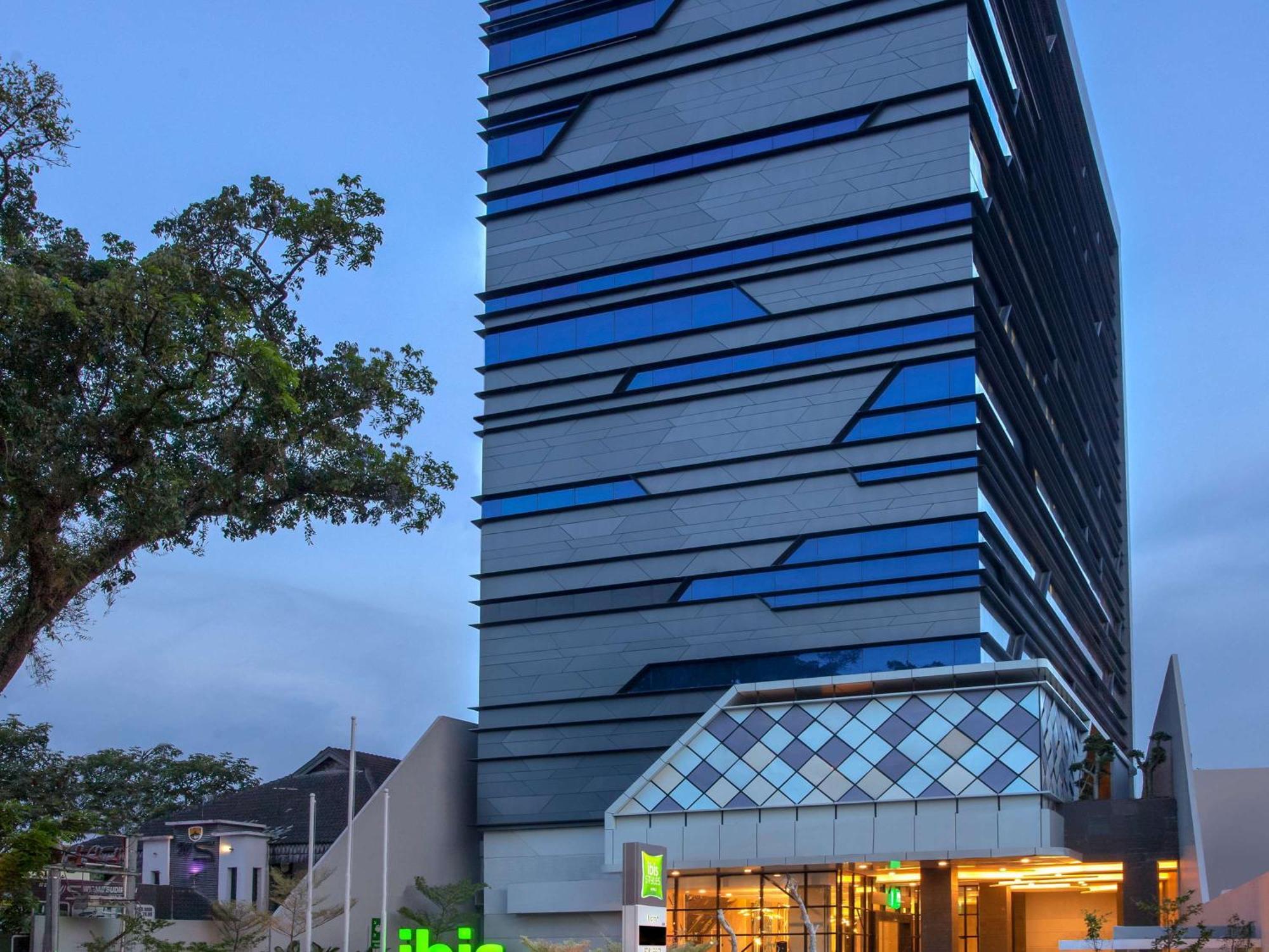 Ibis Styles Medan Pattimura Zewnętrze zdjęcie